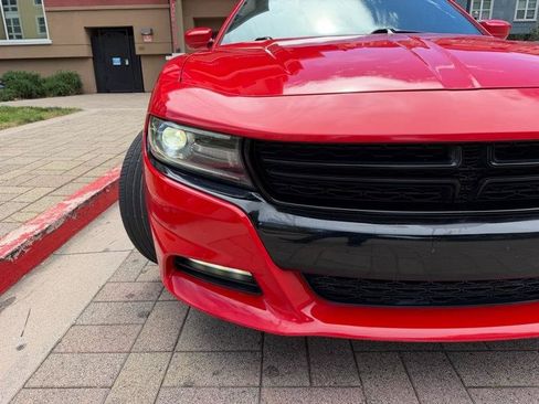 Used 2016 Dodge Charger R/T w/ Plus Group RWD image 19