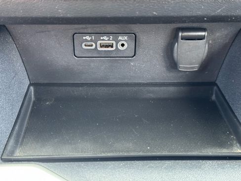 Used 2022 Nissan Altima 2.5 SV FWD image 25