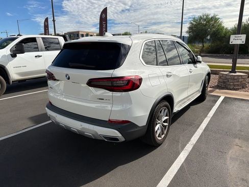Certified 2022 BMW X5 sDrive40i w/ Premium Package RWD image 6