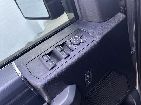 Used 2019 Ford F150 XLT w/ Equipment Group 302A Luxury image 21