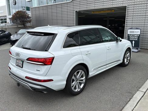 Used 2026 Audi Q7 3.0T Premium Plus w/ Premium Plus Package AWD/4WD image 6