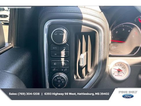 Used 2022 Chevrolet Silverado 2500 LTZ w/ LTZ Convenience Package AWD/4WD image 23