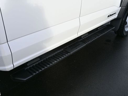 New 2026 Ford F550 XL image 13