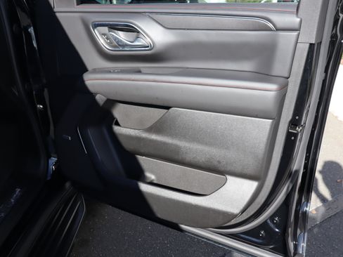 Certified 2024 Chevrolet Suburban RST w/ Luxury Package image 39