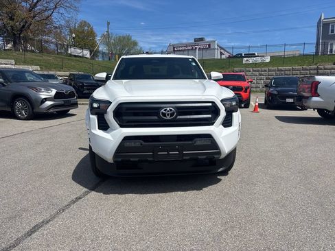 New 2026 Toyota Tacoma SR5 RWD image 2