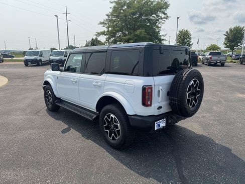 New 2025 Ford Bronco Outer Banks AWD/4WD image 7