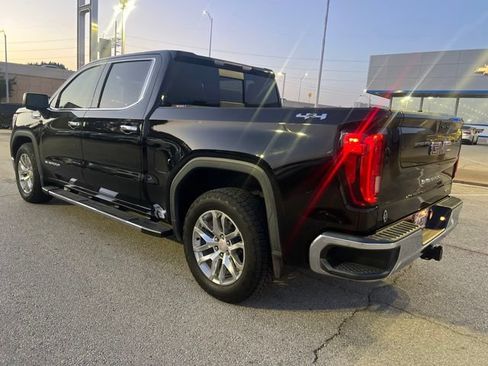 Used 2022 GMC Sierra 1500 SLT AWD/4WD image 4