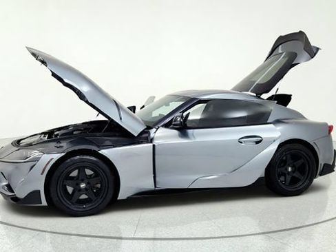 Used 2021 Toyota Supra RWD image 14