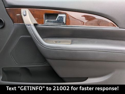 Used 2013 Lincoln MKX FWD image 26