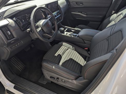 New 2026 Nissan Pathfinder Rock Creek image 9