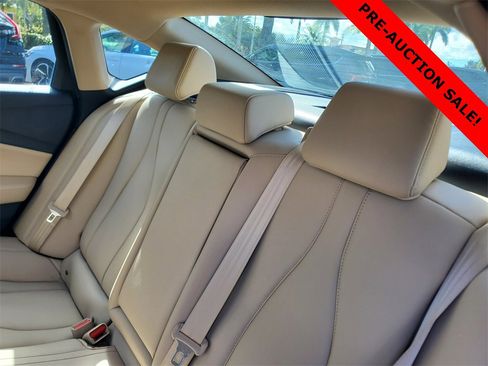 Used 2021 Acura TLX SH-AWD image 12