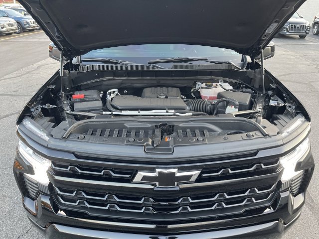 Used 2026 Chevrolet Silverado 1500 RST w/ RST Select Package AWD/4WD image 29