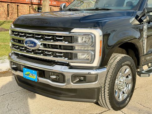 Used 2024 Ford F250 Lariat w/ Chrome Package image 10