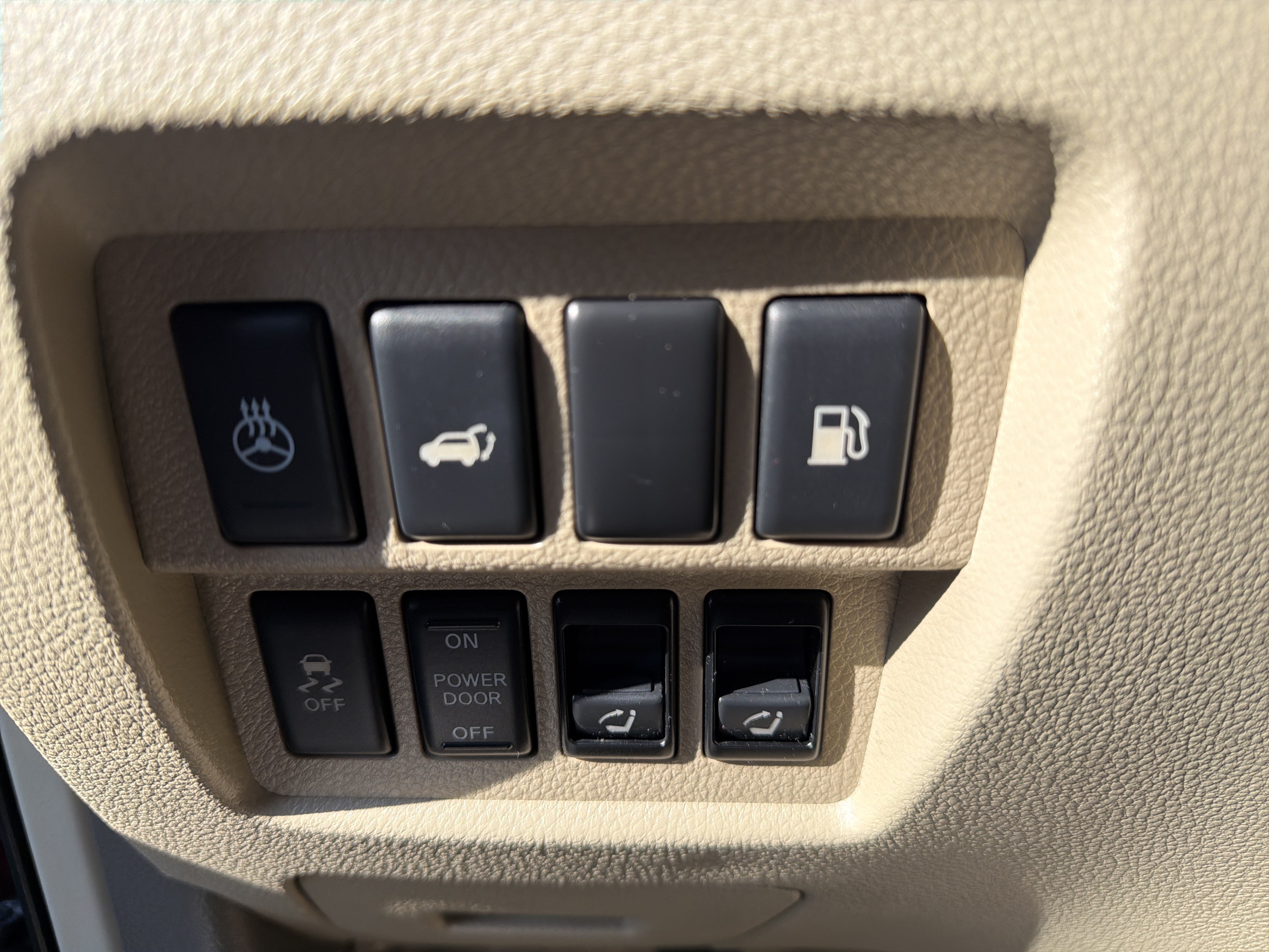 Used 2012 Nissan Murano SL AWD/4WD image 16