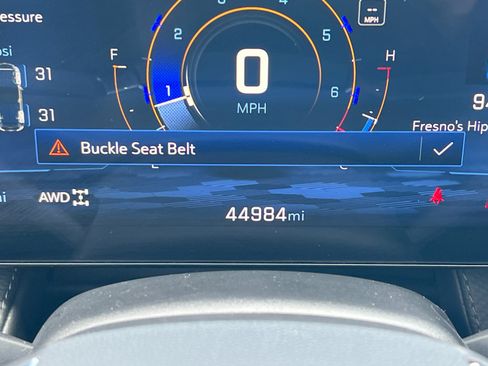 Used 2025 Chevrolet Equinox LT w/ Convenience Package II AWD/4WD image 25