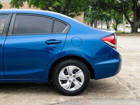 Used 2015 Honda Civic LX image 14
