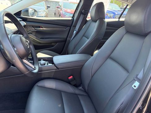 Used 2023 MAZDA MAZDA3 s FWD image 16