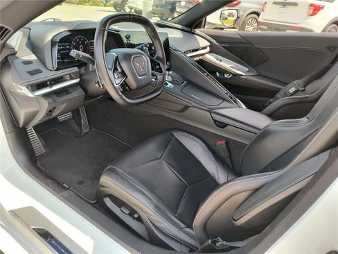 Used 2023 Chevrolet Corvette Stingray Coupe w/ 1LT image 2