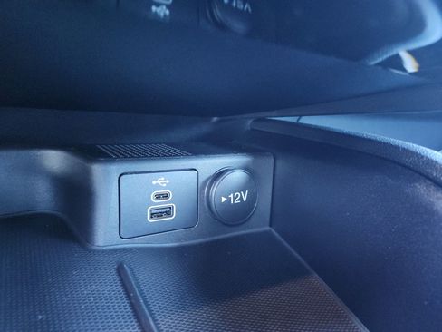 New 2026 Ford Escape SE image 31