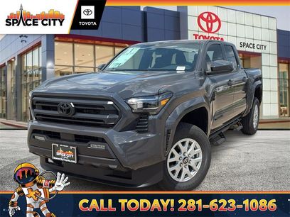 New 2025 Toyota Tacoma SR5