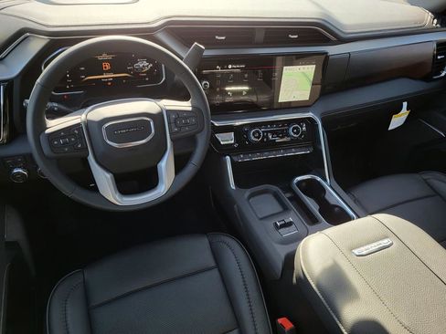 New 2026 GMC Sierra 2500 Denali w/ Denali Reserve Package image 5