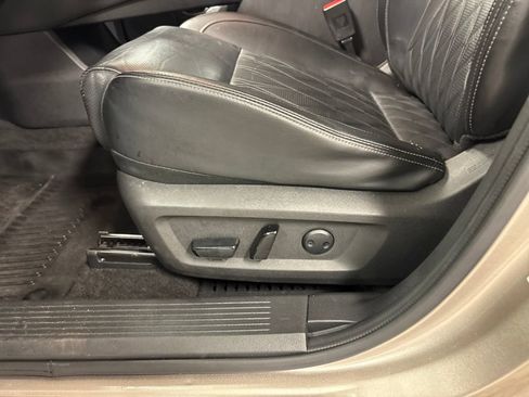 Used 2022 Nissan Rogue Platinum w/ Head-Up Display Package image 25