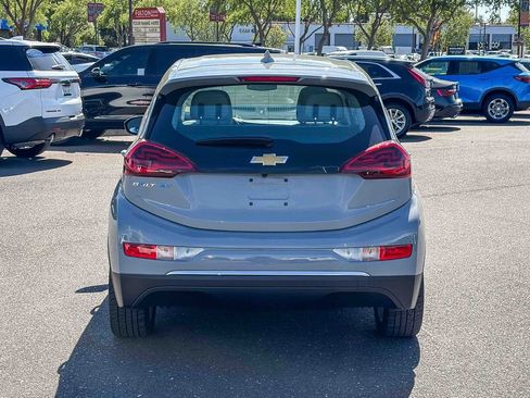Used 2019 Chevrolet Bolt LT image 3
