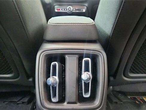 Used 2023 Volvo C40 P8 Recharge Ultimate image 51