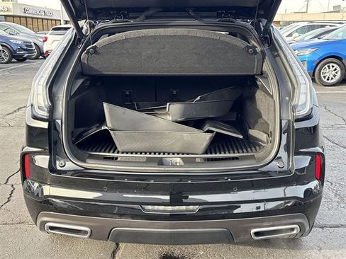 Used 2025 Cadillac XT4 Sport image 26