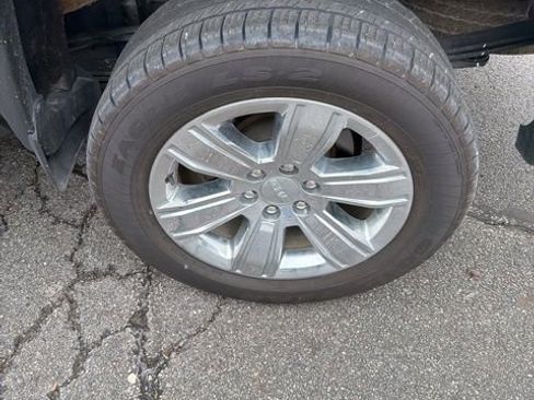 Used 2018 GMC Sierra 1500 SLT image 11