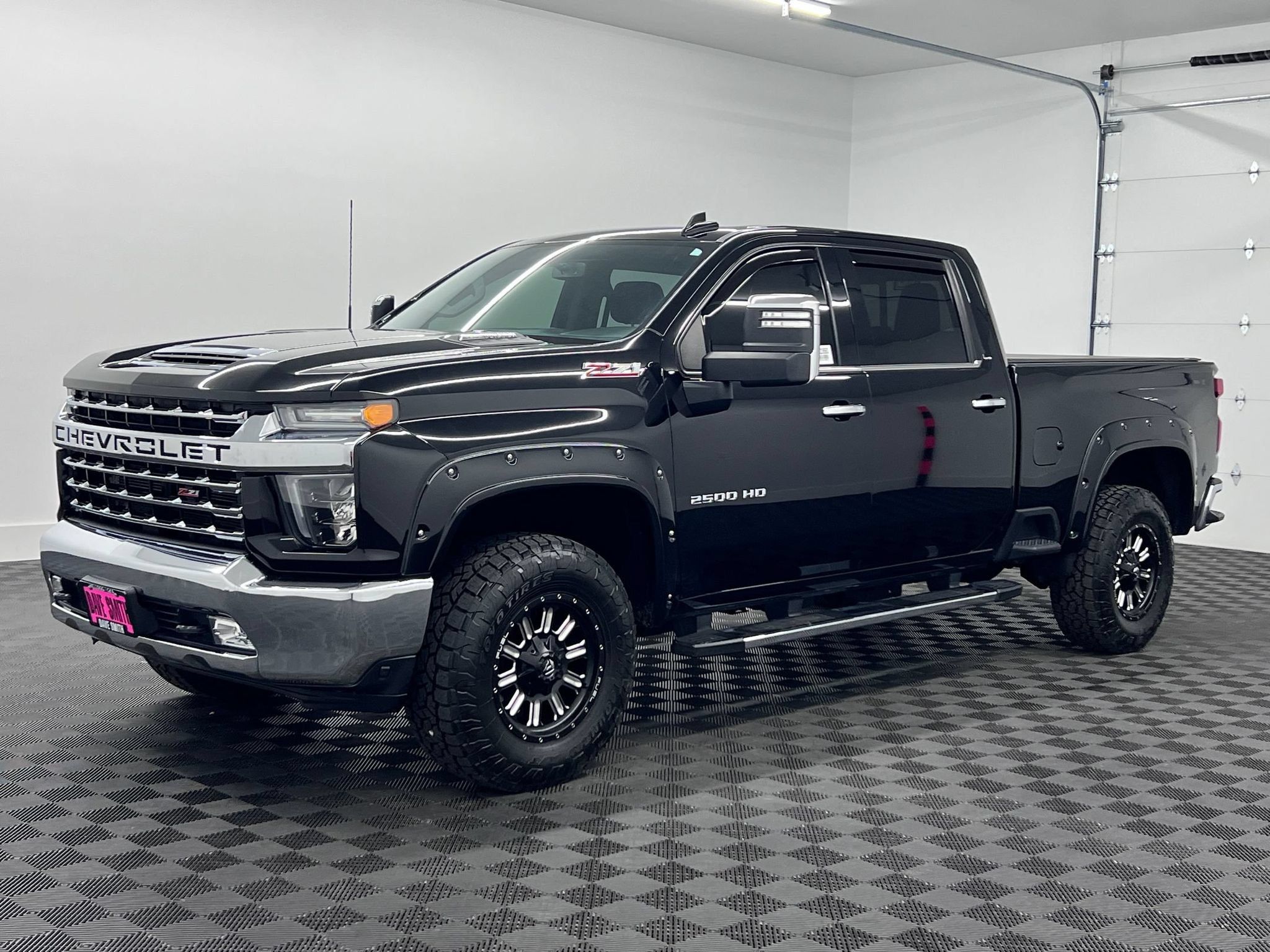 Used 2022 Chevrolet Silverado 2500 LTZ w/ LTZ Convenience Package AWD/4WD image 1