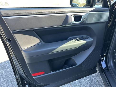 New 2026 Hyundai Santa Fe SE image 17