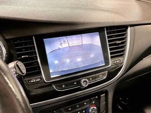 Used 2020 Buick Encore Essence image 14