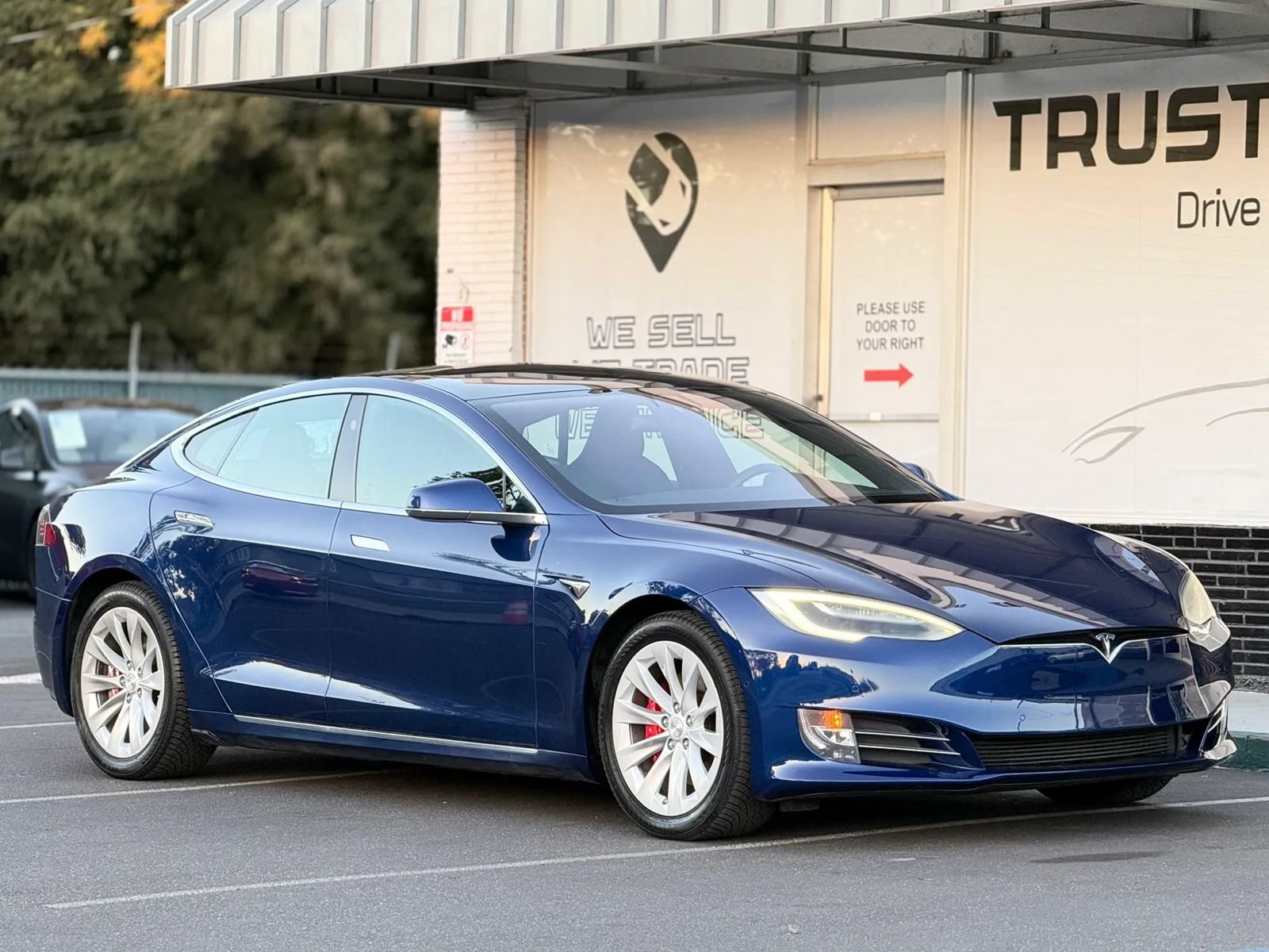 Used 2019 Tesla Model S Performance AWD/4WD image 6
