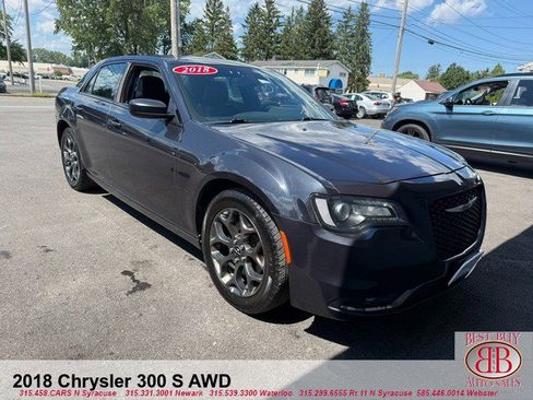Used 2018 Chrysler 300 S AWD/4WD image 1