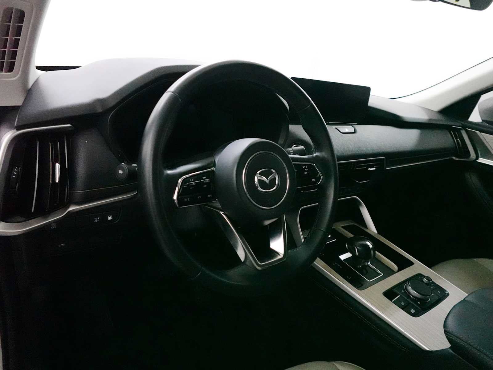Used 2024 MAZDA CX-90 Plug-In Hybrid w/ Preferred AWD/4WD image 15