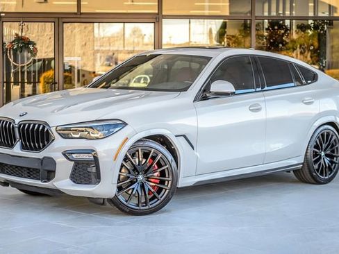 Used 2021 BMW X6 xDrive40i w/ M Sport Package image 2