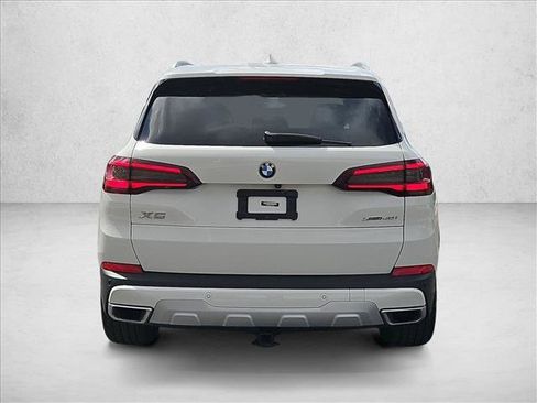 Used 2022 BMW X5 xDrive40i w/ Luxury Seating Package AWD/4WD image 8