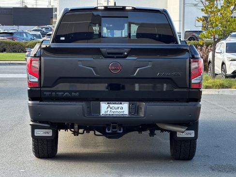 Used 2024 Nissan Titan PRO-4X w/ Pro-4x Utility Package image 5