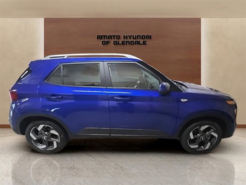 New 2026 Hyundai Venue SEL image 7