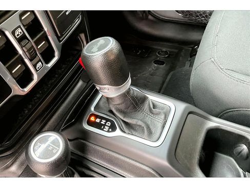 Used 2020 Jeep Wrangler Unlimited Sport S AWD/4WD image 18