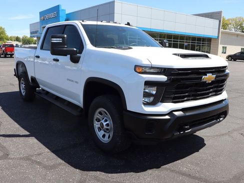 New 2026 Chevrolet Silverado 2500 W/T w/ WT Convenience Package AWD/4WD image 2