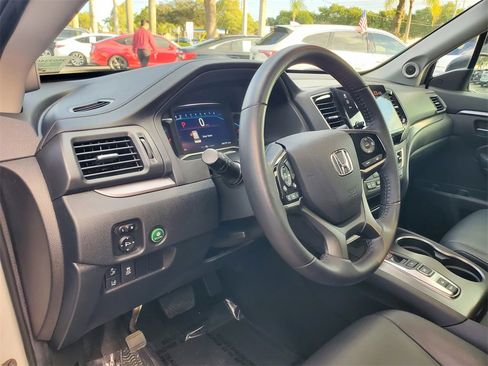 Used 2022 Honda Pilot Special Edition image 16