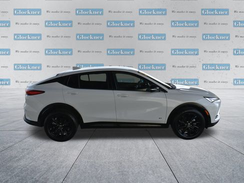 Used 2025 Buick Envista Sport Touring FWD image 4