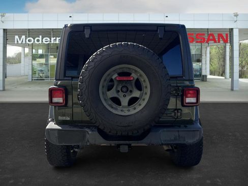 Used 2021 Jeep Wrangler Unlimited Sport image 4