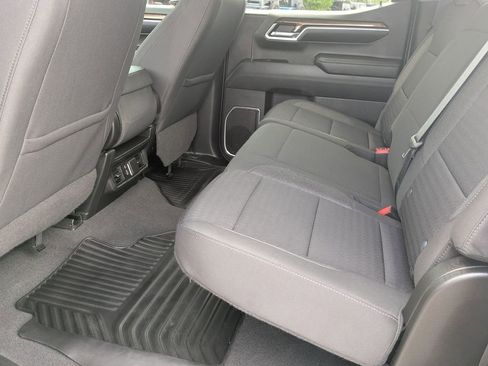 Used 2022 Chevrolet Silverado 1500 LT image 32