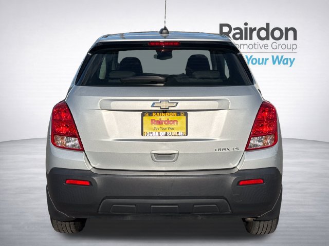 Used 2016 Chevrolet Trax LS w/ LPO, Protection Package FWD image 6