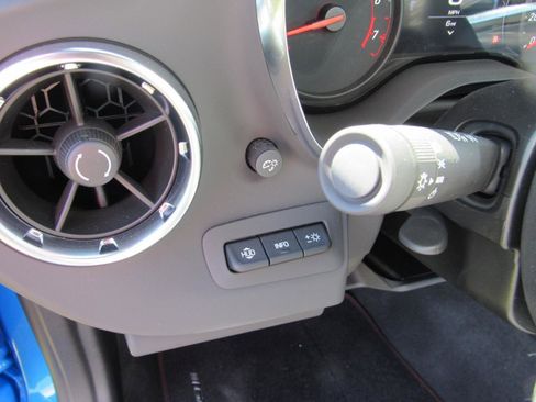 Used 2024 Chevrolet Camaro ZL1 image 32