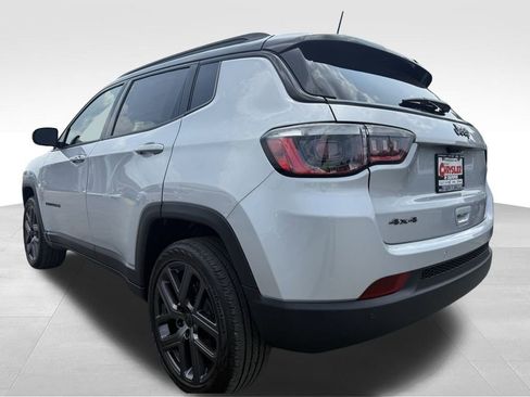 New 2025 Jeep Compass Limited w/ Sun & Sound Group image 16