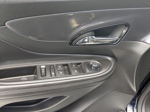 Used 2022 Buick Encore Preferred w/ Safety Package image 12